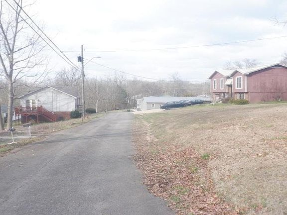 3rd image of 21 Eutaw Ave