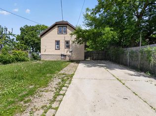 3757 N 36th St, Milwaukee, WI 53216