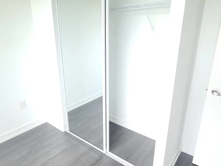 4010 Eglinton Ave W #508 — Photo 7
