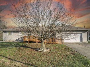 253 Rodney Ln, Newark, OH 43056