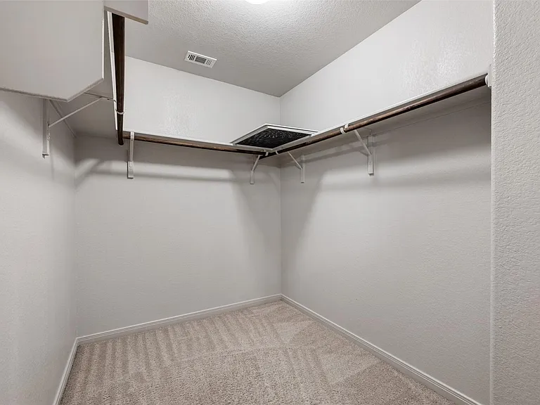 1116 La Conterra Blvd — Photo 33