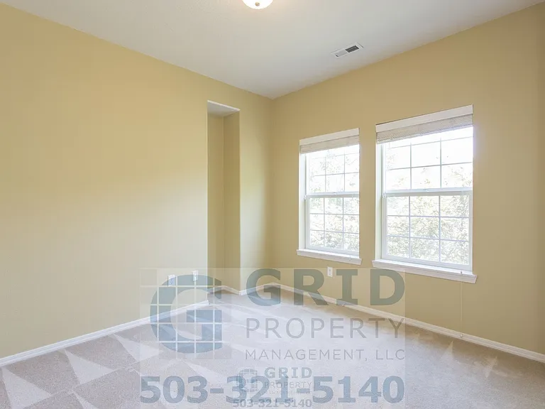 1113 SE Alika Ave — Photo 12