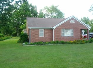 320 W Main St, Bradford, TN 38316