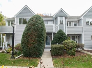 59 Old Post Rd APT D2, Clinton, CT 06413