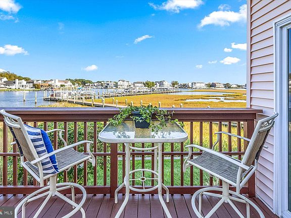 3rd image of 13487 Bella Vista Ln #22A3