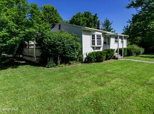 6 Hazel Ter, Rensselaer, NY 12144