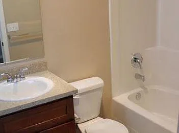 4003 S Puget Sound Ave #F — Photo 4