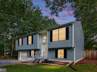 6 Glade Dr, Stafford, VA 22556