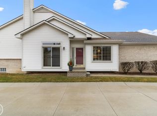 34092 Al Dr, Sterling Heights, MI 48312