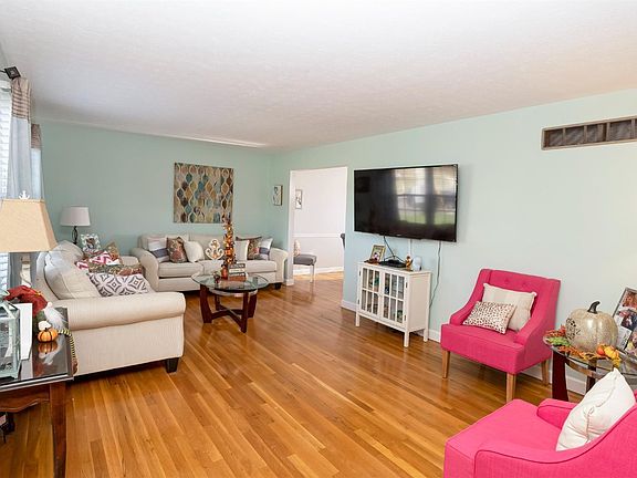 4th image of 5505 Cleves Warsaw Pike