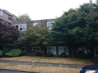 1621 California Ave SW APT 3, Seattle, WA 98116
