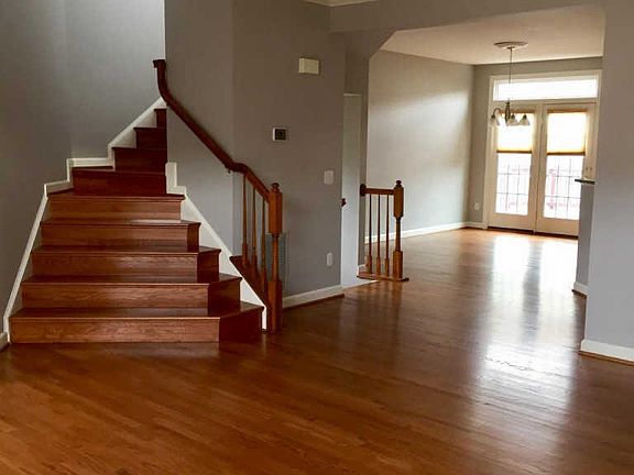 4th image of 14424 Fowlers Mill Dr