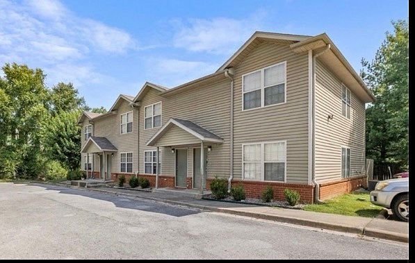 1st image of 1428 W Netherland Way APT 1