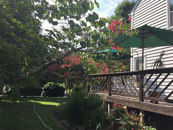 2nd image of 205 Clipper Creek Ln