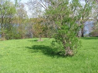 36795 N North Nathan Hale Dr, Lake Villa, IL 60046
