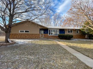 1112 9th St SW, Huron, SD 57350