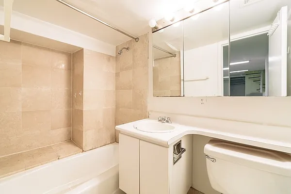 Rented by Sky Management | media 23