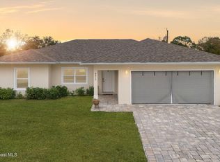 8615 102nd Ct, Vero Beach, FL 32967