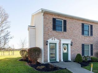 35 Tralee Ter, East Amherst, NY 14051