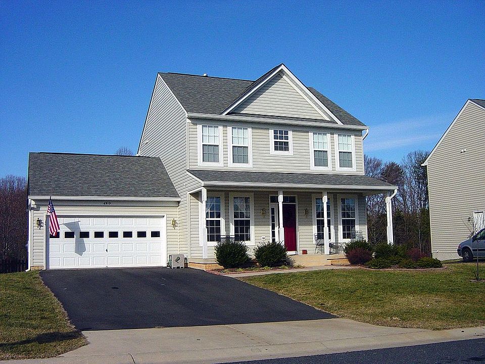 Front Porch Colonial