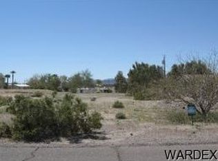 4834 Powell Lake Rd, Topock, AZ 86436