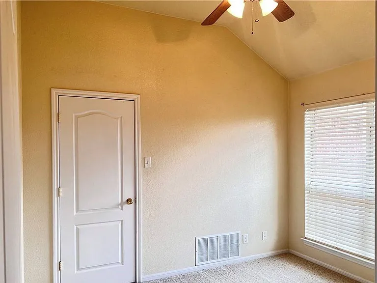 2009 Herald Dr — Photo 12