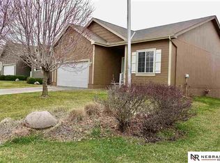 14225 Huntington Ave, Omaha, NE 68164