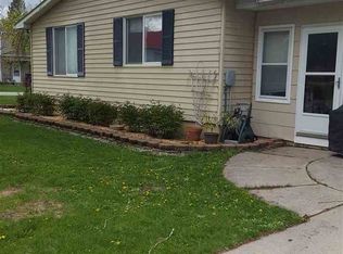 603 Elm St, Kensett, IA 50448