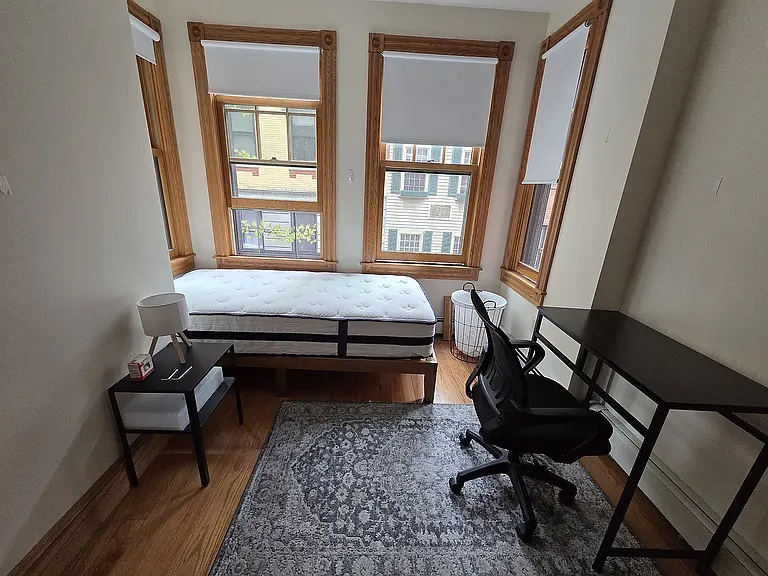 18 S Russell St #3 — Photo 5