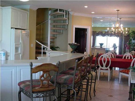 3rd image of 2900 Scenic Hwy 98 Unit 604
