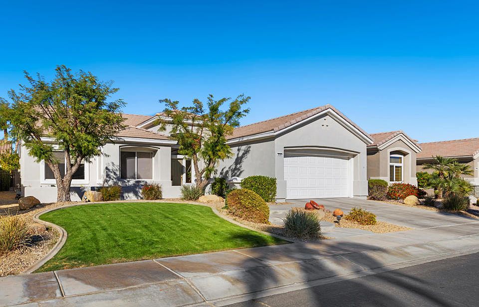 1st image of 78548 Sunrise Canyon Ave