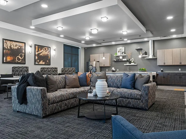 Lydia Rose Apartments — Photo 58