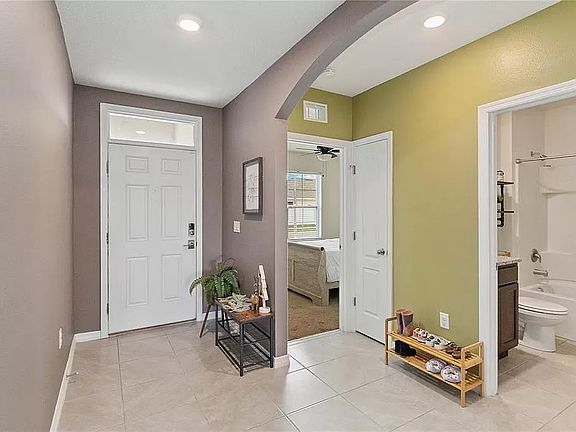 4th image of 2585 Ryland Falls Dr