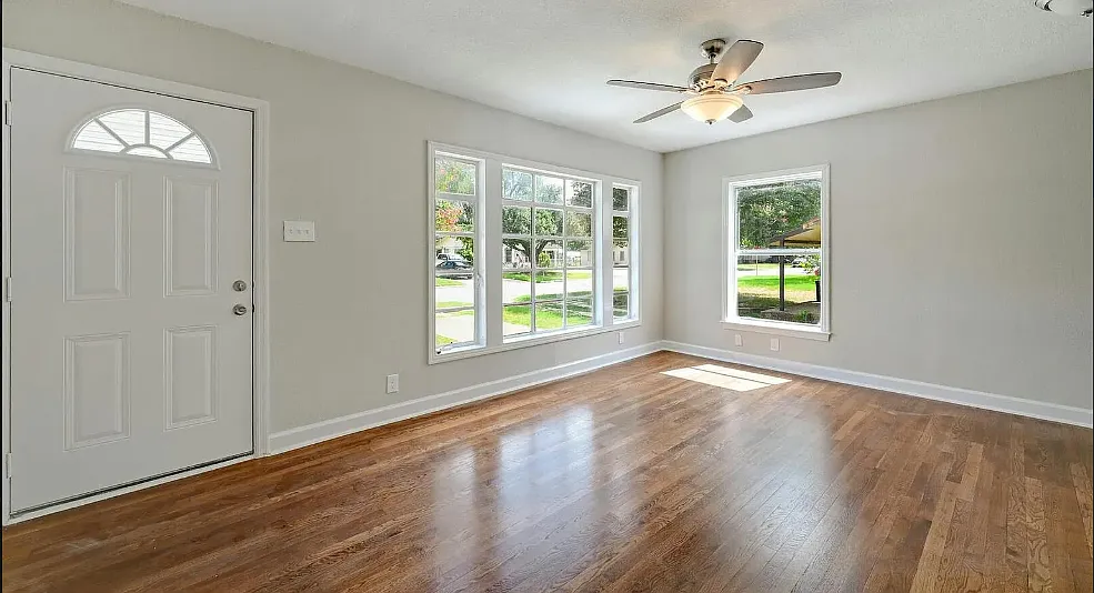 3 bed, 1040 sqft, $1,395 — Photo 4