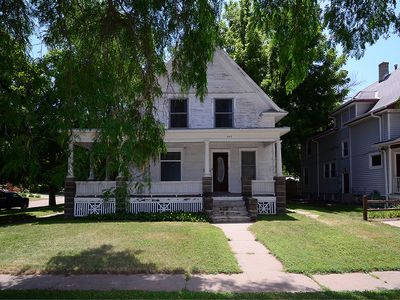 1143 Sumner St, Lincoln, NE, 68502