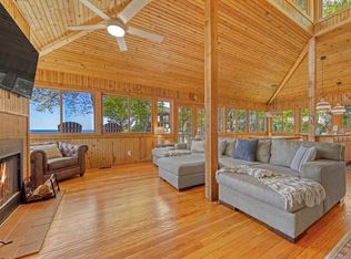 643 Lake Shore Dr #ID1583698P, South Haven, MI 49090