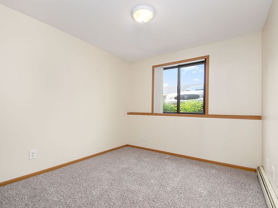 Grandvilla Apartments 2906 Earle Ave SW Grandville MI Zillow