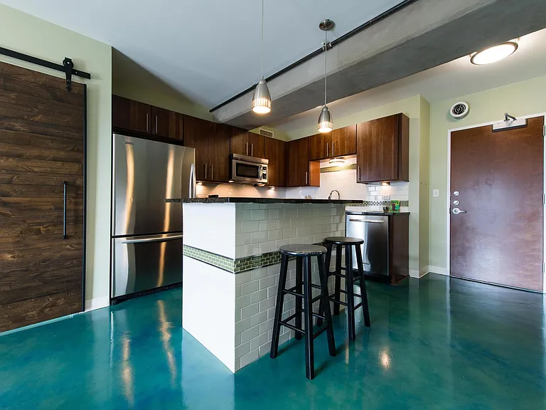800 Brazos St #804 — Photo 5