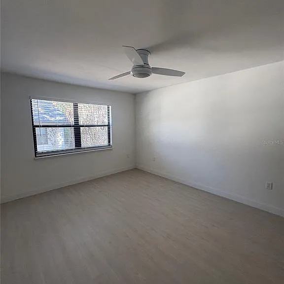 716 Angelina Ln #B — Photo 4