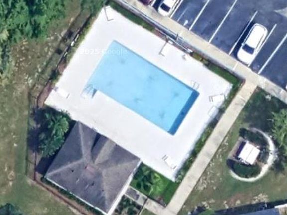5th image of 206 Panorama Dr