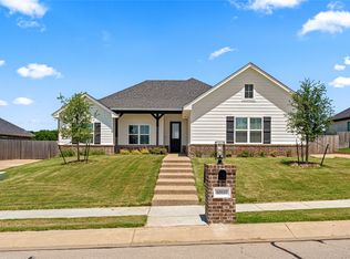 10117 Castleberry Ln, Waco, TX 76712