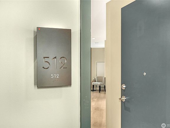 4th image of 590 1st Ave S #512