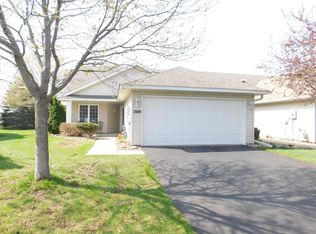 7889 Barrymore Ln, Woodbury, MN 55125