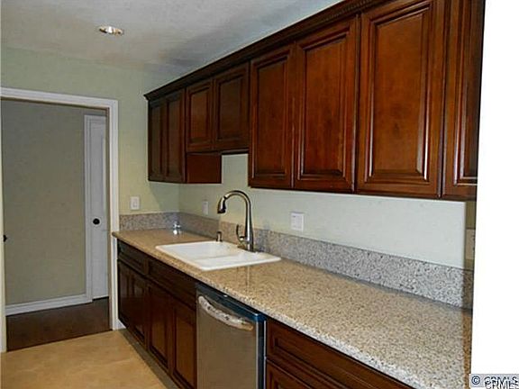 5th image of 9781 Stonybrook Dr