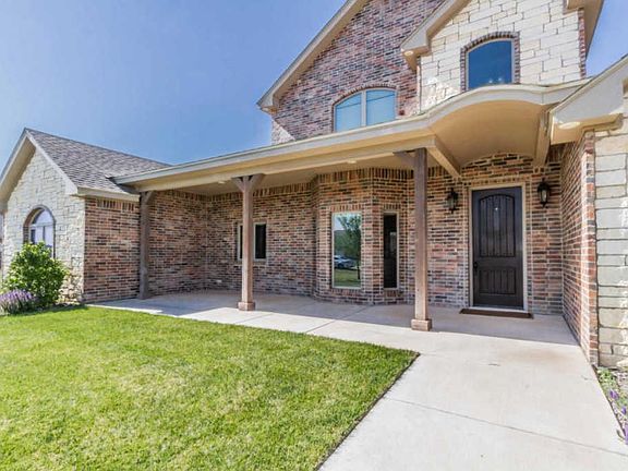 3rd image of 8720 Paintbrush Dr