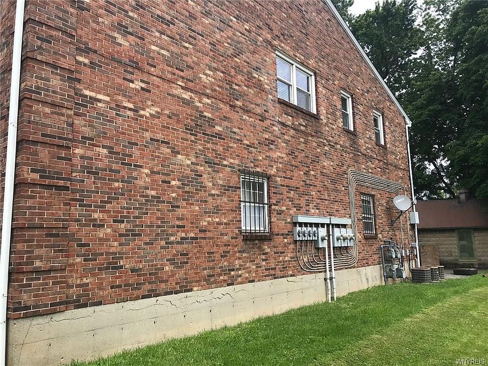 2nd image of 1167 Union Rd