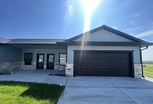274 Capstone Dr Photo 1