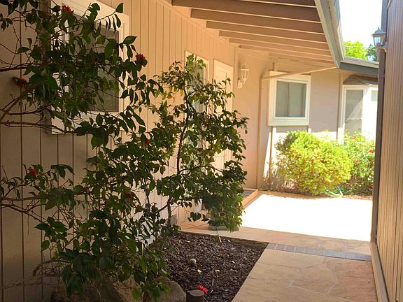 3rd image of 112 Vallecitos Way