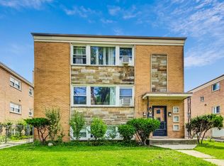 8017 W Churchill Ave, Niles, IL 60714