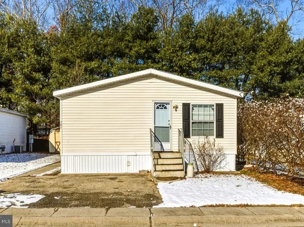 2110 Mays Landing Rd Trailer 193, Millville, NJ 08332